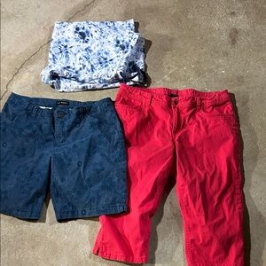 Woman’s shorts & capris bundle